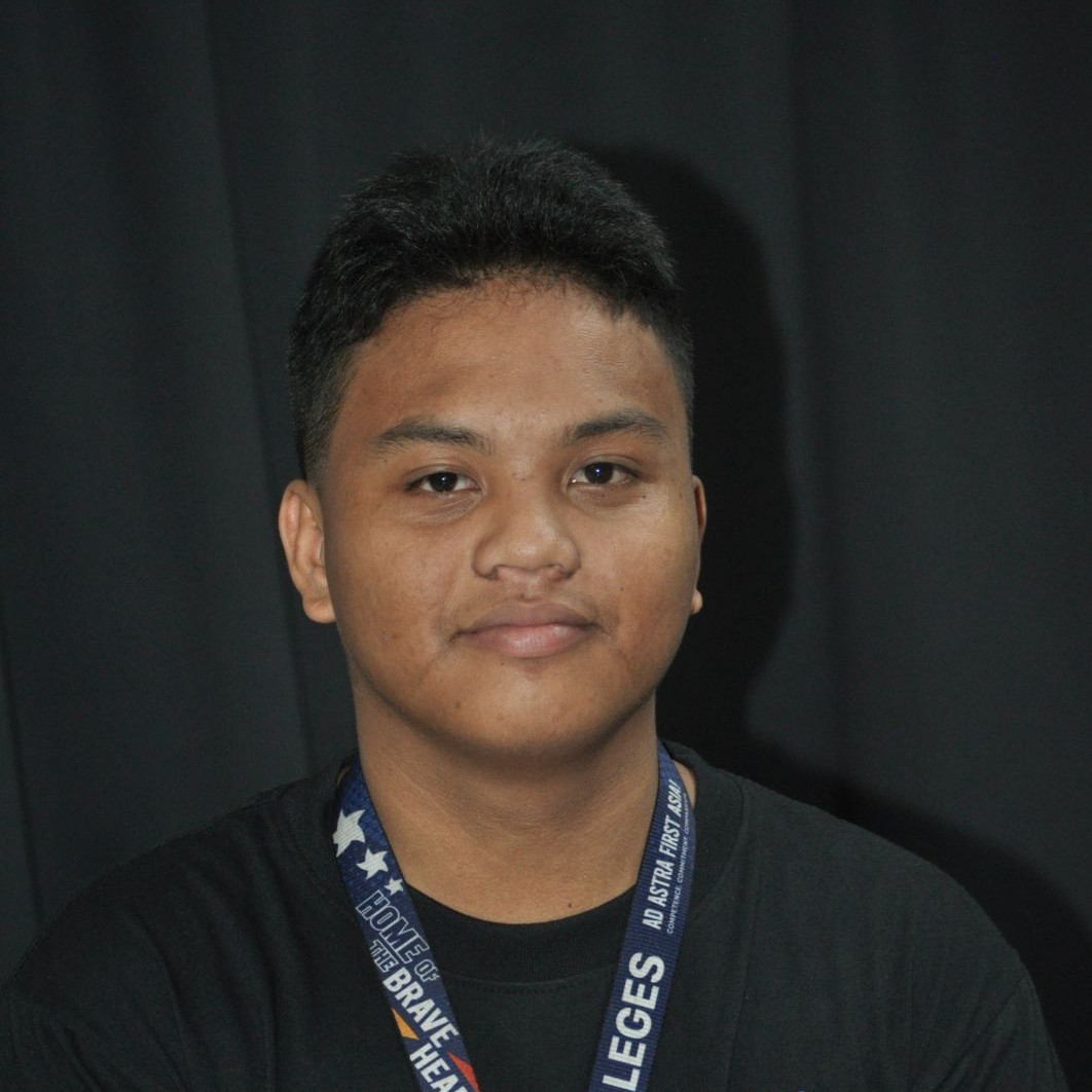 Jhon Jeremie Baita, Co-owner and business manager of F&B Pizza